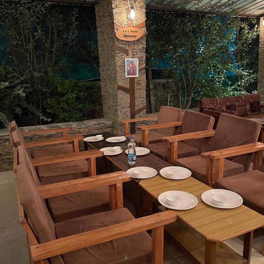 Bsr Farms Resort Pauri Extérieur photo