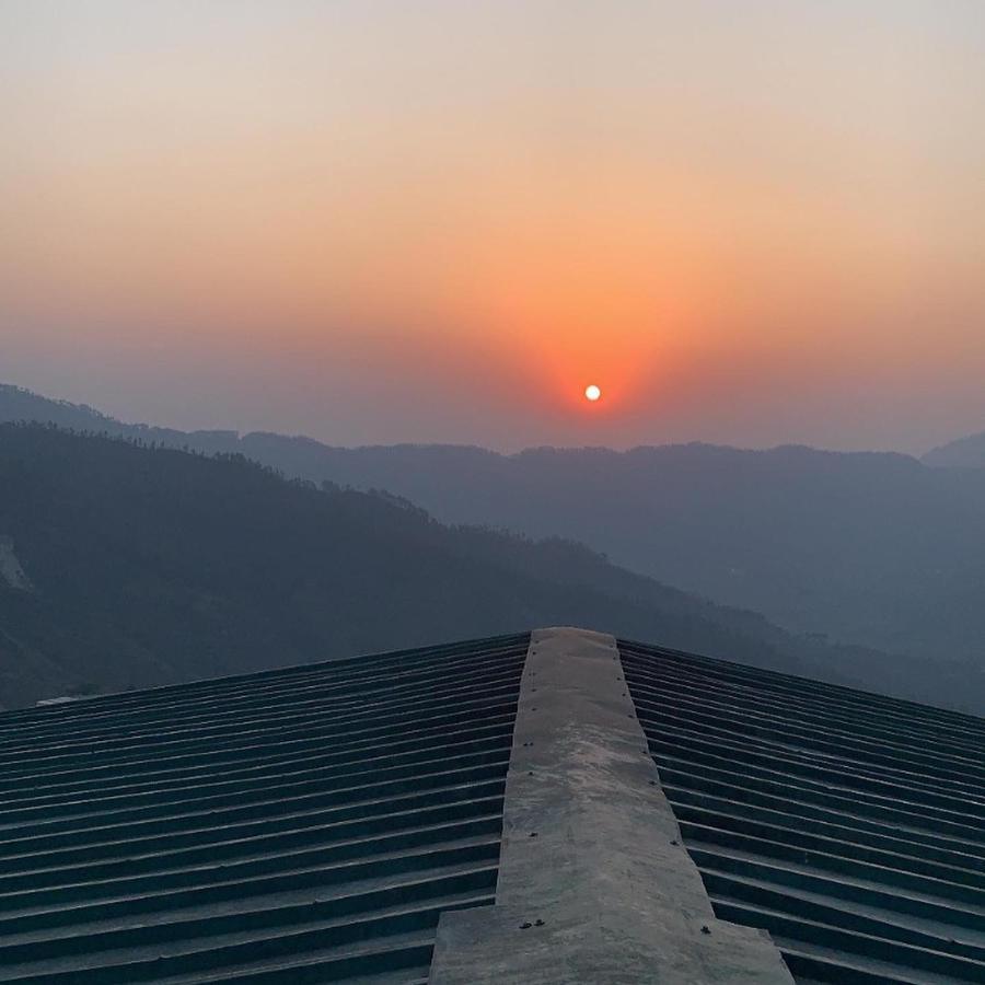 Bsr Farms Resort Pauri Extérieur photo