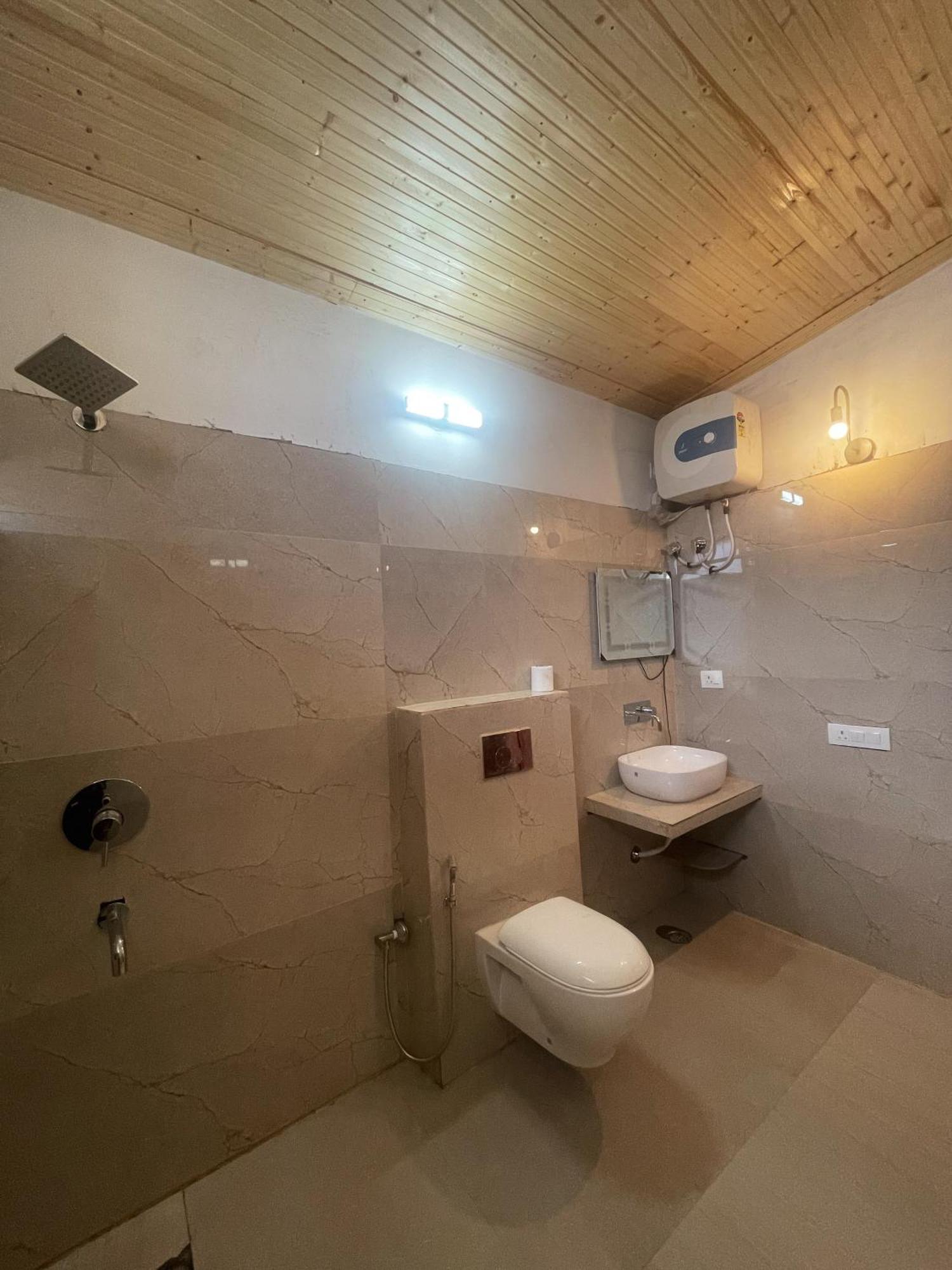 Bsr Farms Resort Pauri Extérieur photo