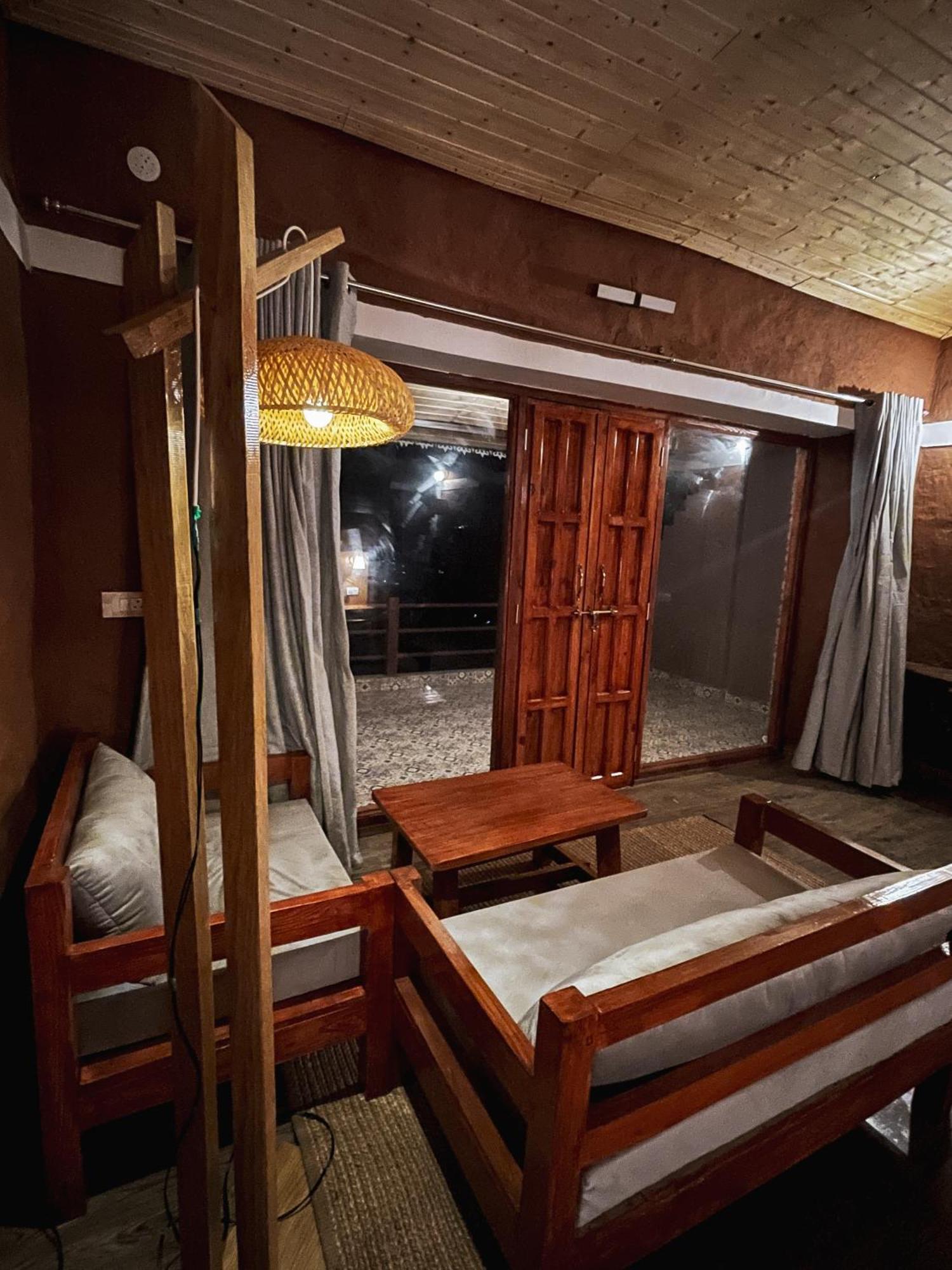 Bsr Farms Resort Pauri Extérieur photo