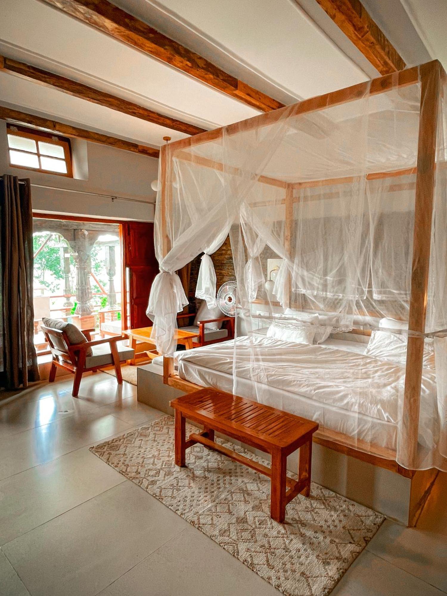 Bsr Farms Resort Pauri Extérieur photo